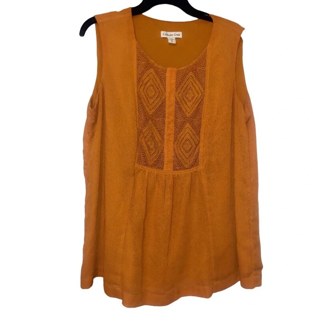 π Tradewinds Crochet Blouse ππ§‘ - Picture 3 of 10